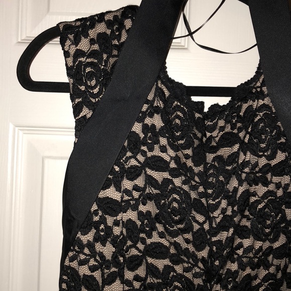 BLACK R&M RICHARDS GOWN - Picture 6 of 8